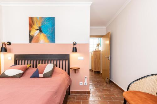 NEW!! Cherry House - Traditional Townhouse in the heart of Tavira