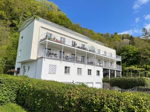 Fotografia z galérie ubytovania Sunset Apartment mit Bodensee-Blick - mit Parkplatz v destinácii Lochau