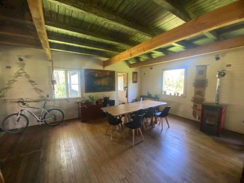 Μια τηλεόραση ή/και κέντρο ψυχαγωγίας στο Hacienda Totoral - Frutillar