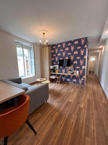 En plein coeur d'Arromanches - Coté Ponton