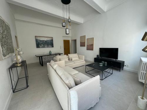 Photo de la galerie de l'établissement Millesime I et II, à La Ciotat