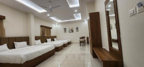 Hotel Grand Ekta – Photos 2