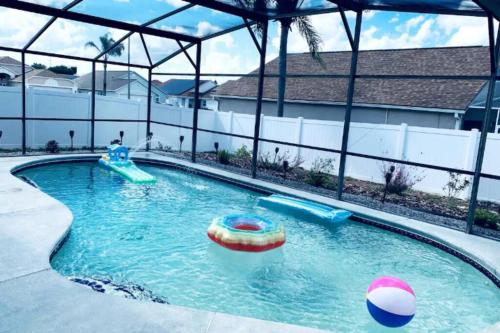 Gallery image of Pool, Near Disney and other great places! in Davenport