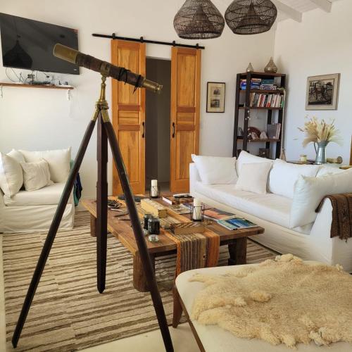 TV a/nebo společenská místnost v ubytování Casona Islas Blancas