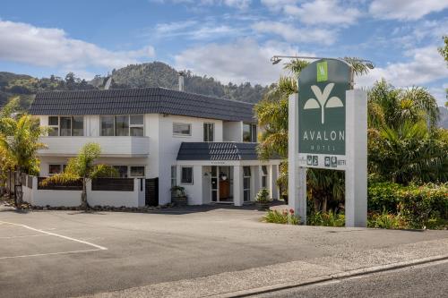 Avalon Motel