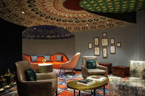 The Starling Atlanta Midtown, Curio Collection by Hilton Image