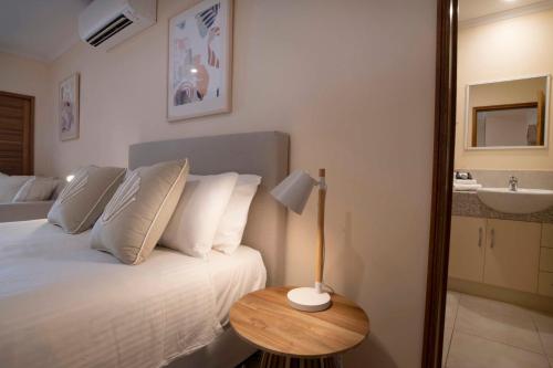 Katil atau katil-katil dalam bilik di Latitude 17 - Suite 3