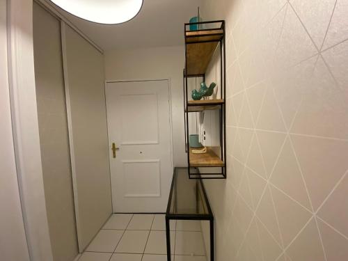 Appartement T2 en Front de Mer à Arcachon, Accès Direct Plage, Parking, Animaux Admis