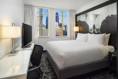 Residence Inn by Marriott Philadelphia Center City Image