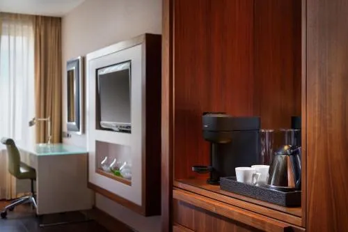 Sheraton Grand Hotel & Spa photo 5