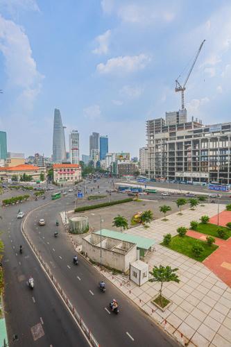 a busy city street with cars on the road at Song Anh 3 Hotel in Ho Chi Minh City