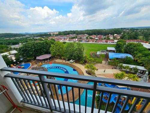 Swimmingpoolen hos eller tæt på BY LG Resort & Water Park Melaka