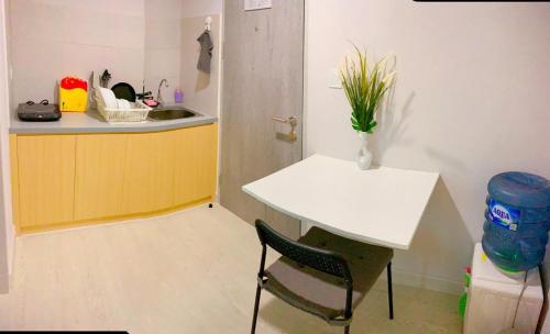 Gallery image of Apartemen Osaka Riverview PIK 2 by Benchmark in Tangerang