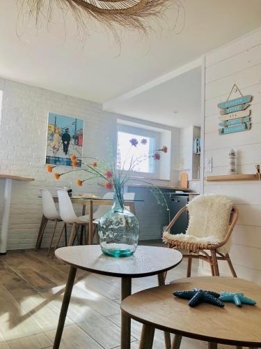 Face à la mer, bel appartement – Photos 3
