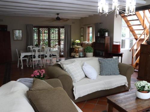 Ein Sitzbereich in der Unterkunft Udayana House