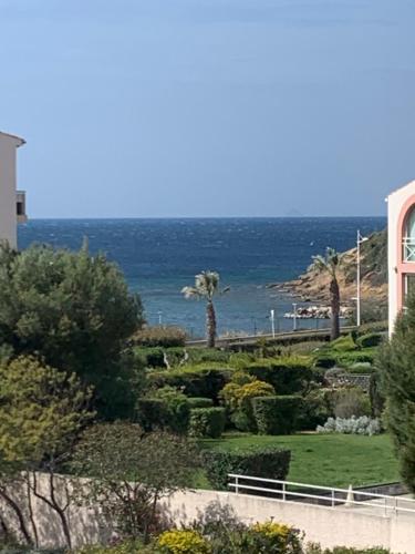 Appartement à 50 m de la mer