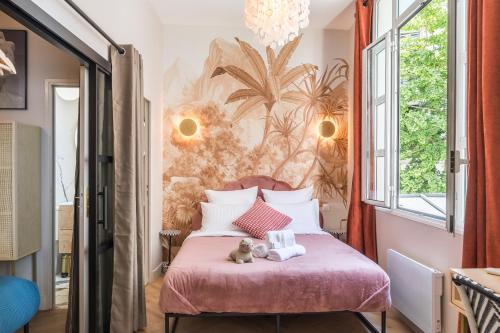 Imagen de la galería de Sophie Stay - Le Mucha - King size bed - AC, en París