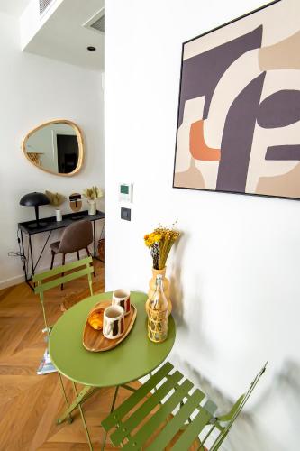 302b Beautiful studio refurbished Downtown / Ac photo 19