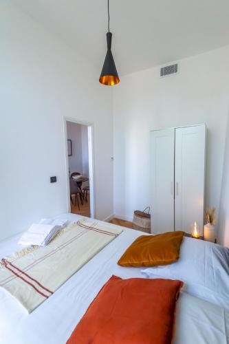 301a Charming 2 rooms refurbished super center photo 20