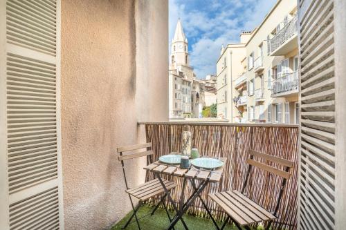 Chez Delphine - Studio tout confort avec terasse sur le Vieux Port centre ville - proche du Panier