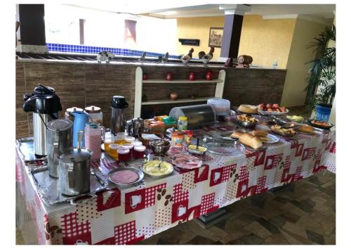 Makanan di atau berdekatan hotel