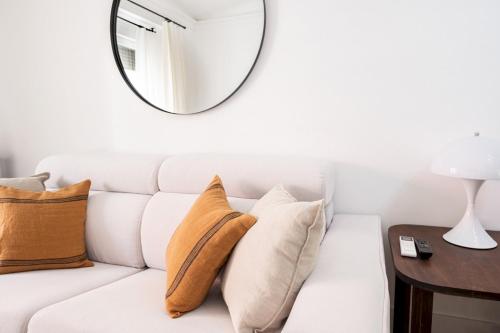 Bright and Stylish-2Bedrooms 1Bathroom-Plza España