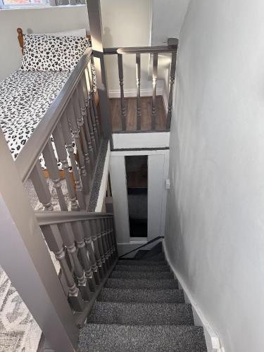 Φωτογραφία από το άλμπουμ του Adanhouse-stockland spacious 5 bedroom house sleeps 12 private garden στο Κάρντιφ