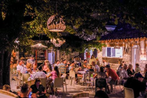 Mobil Home XXL 4 chambres - Medrose Camping