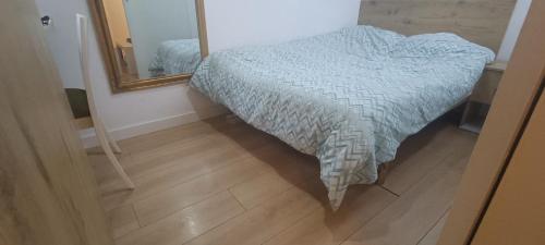 Fotografie z fotogalerie ubytování Lovely 1 bedroom apartment near Eye of Tirana v destinaci Tirana