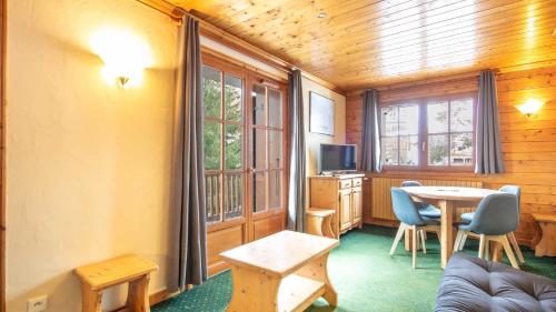 Alpina Lodge 23 - Appt pied des pistes 6 pers