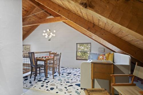 Gallery image of The Graystone Lodge in Big Canoe in Jasper