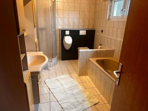 Koupelna v ubytování Ferienwohnung Herborn Jung