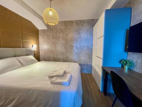 Postel nebo postele na pokoji v ubytování C Tower Apartments