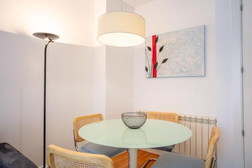 Cozy 2BR Apartment Steps from Plaza Mayor