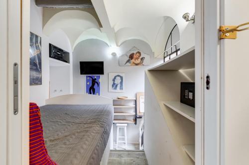 Trevi Art Suite