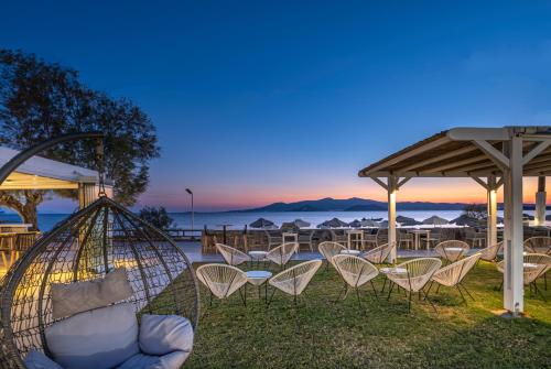 アギオス・プロコピオスにあるLiana Beach Hotel & Spaのギャラリーの写真