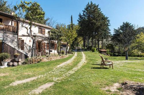 A21 - Massignano, stupendo casolare nel Parco del Conero