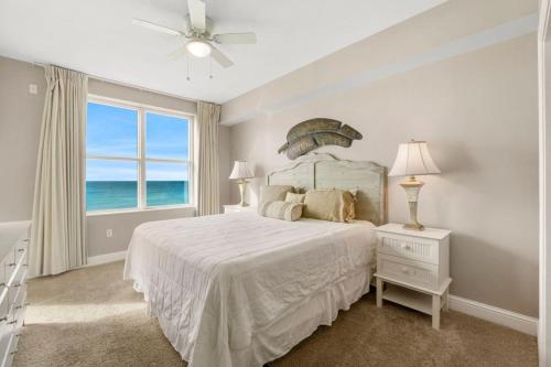 Aqua Resort Unit 407 photo 9