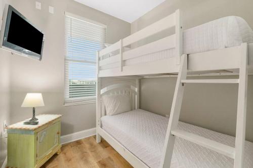 Aqua Resort Unit 407 photo 27