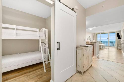 Aqua Resort Unit 407 photo 26