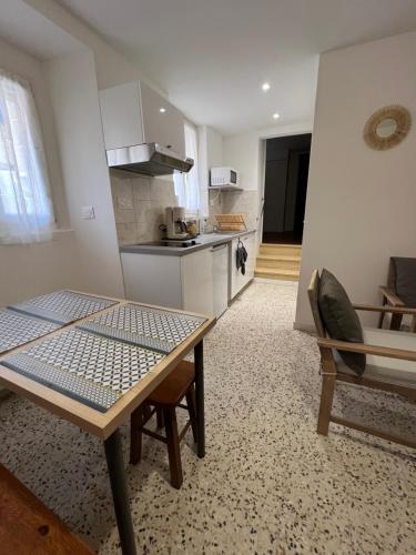 Photo de la galerie de l'établissement Appartement 2 chambres capitou, à Mandelieu-la-Napoule