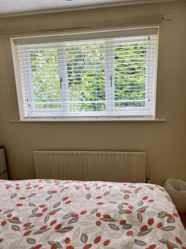Cosy 3 bed detached house Birmingham photo 20
