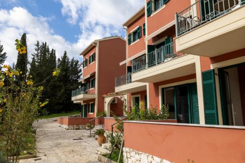 Gallery image of Vivi's Apartments in Ayia Evfimia