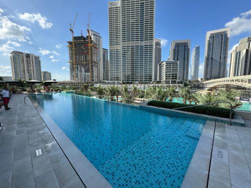 Fotografie z fotogalerie ubytování Luxurious furnished with beautiful Burj Khalifa view v Dubaji