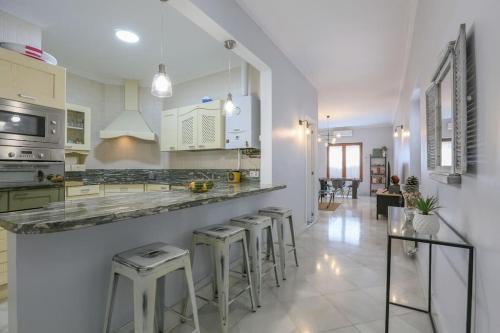 RiverWalk Suites - Puente Triana