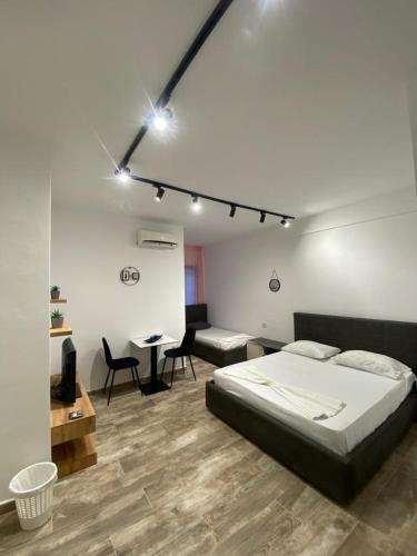 Apartament- Vlore- Riviera - Image 2