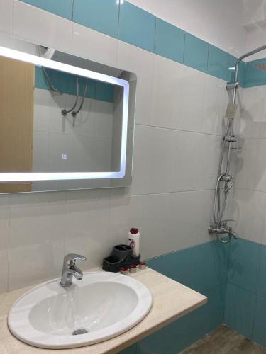 Apartament- Vlore- Riviera - Image 3