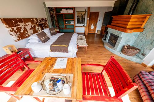 Postel nebo postele na pokoji v ubytování NÓMADES Hotel Boutique