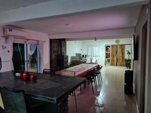 Alquilo casa – Photos 2