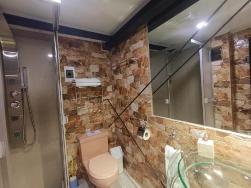 Bilik mandi di La Posada del Viajero